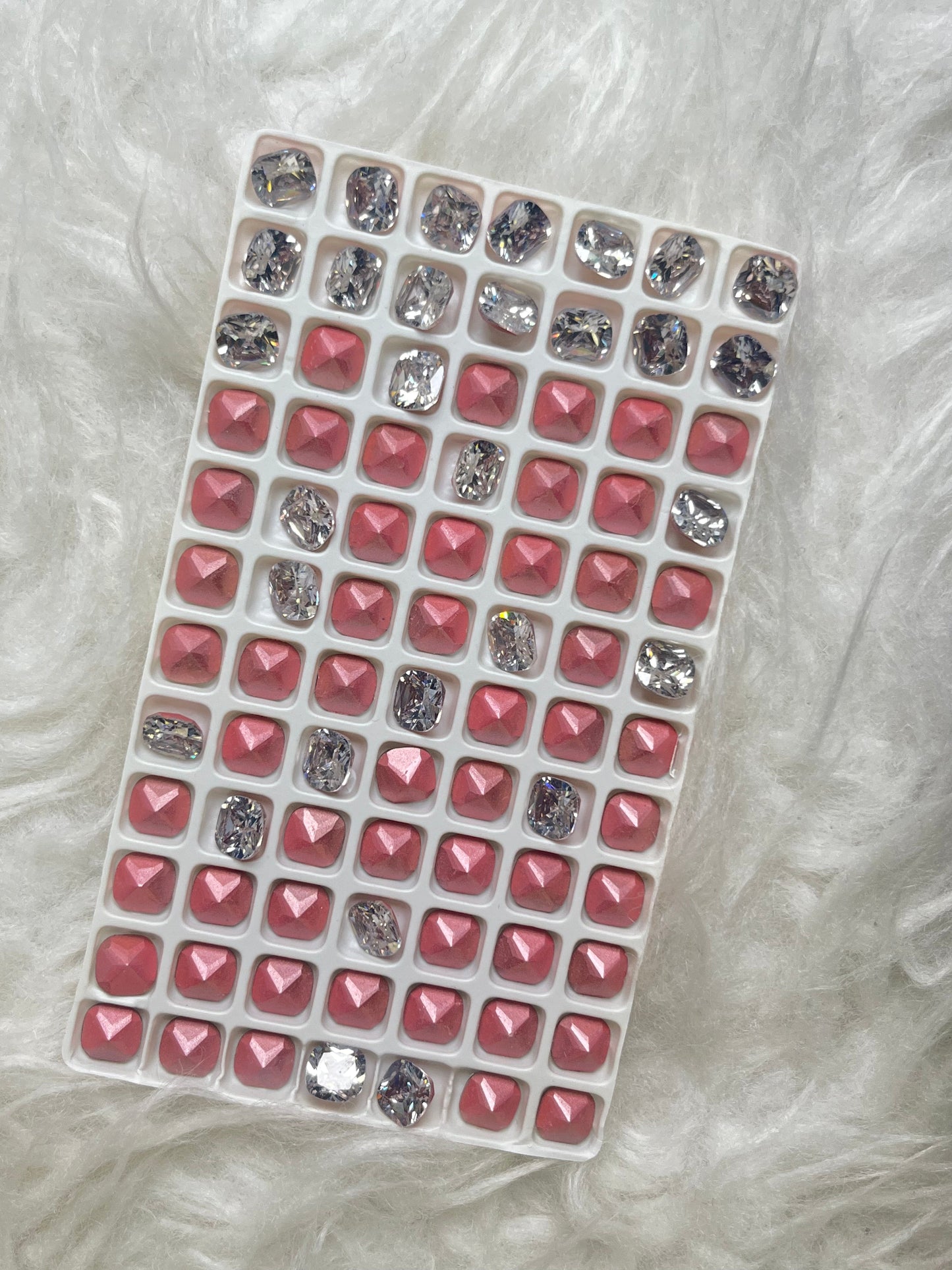 Zircon | White Cushion Square W Pink Back 8*8Mm