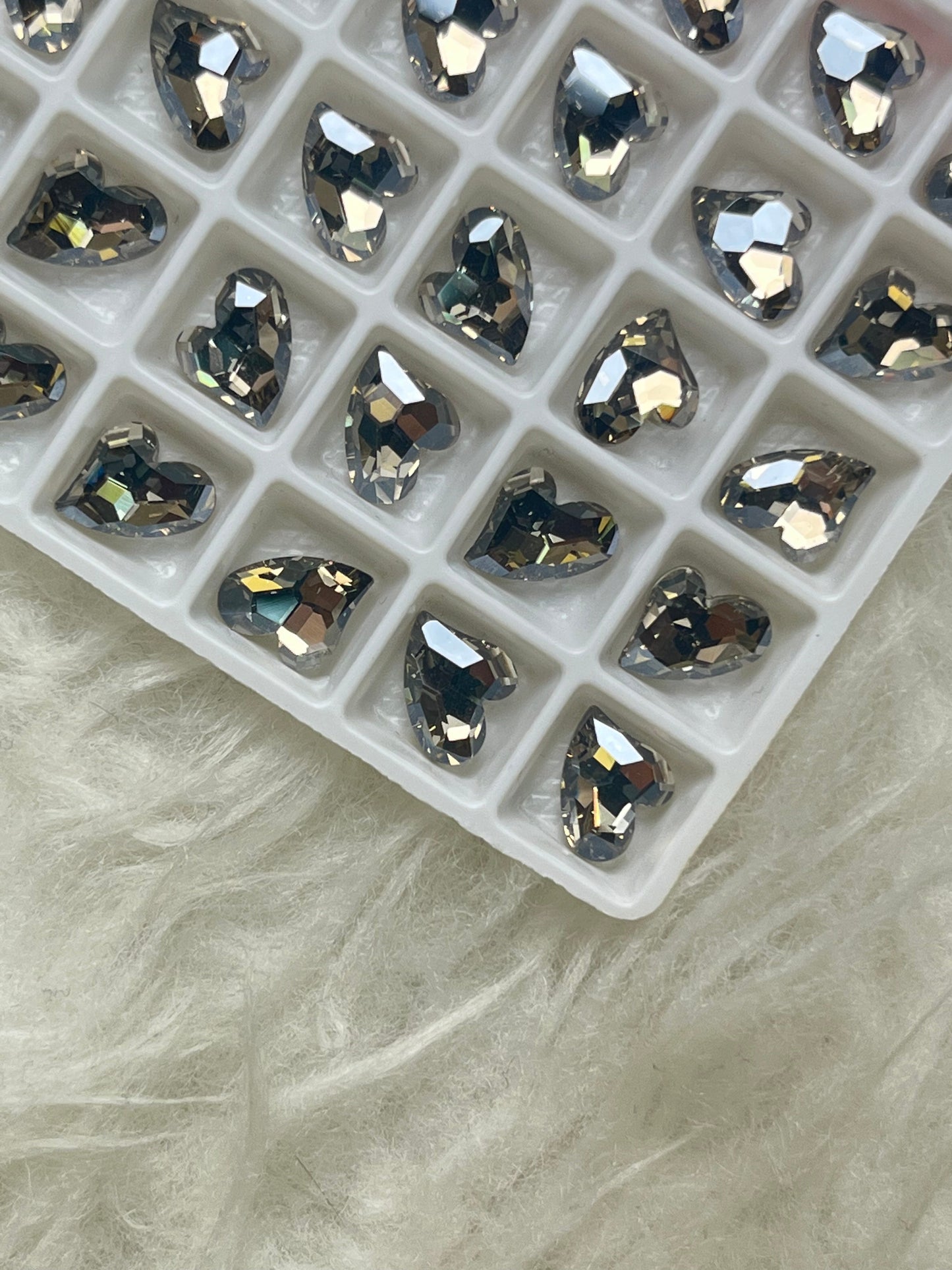 Grey Peach Heart Rhinestone 10*10mm