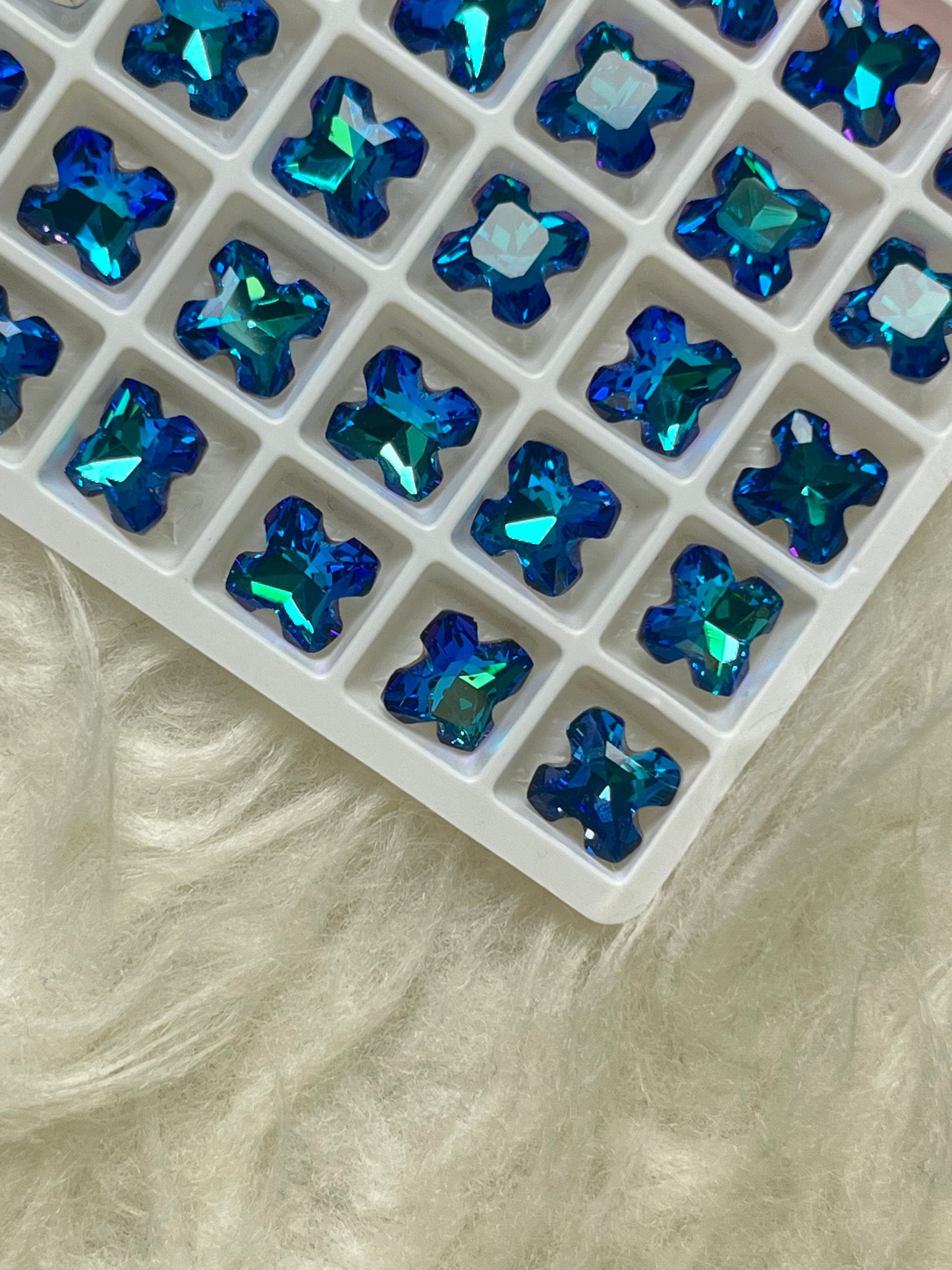 Blue Clover Rhinestone 10*10mm