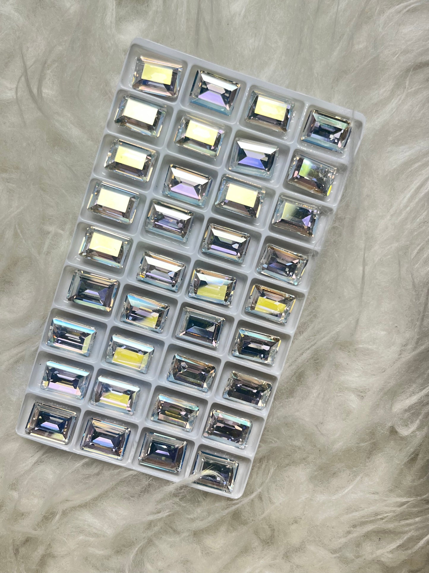 White W Purple Rectangular Rhinestones 14*10Mm